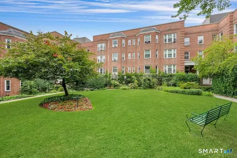 70 Strawberry Hill Ave #3-2C, Stamford, CT 06902
