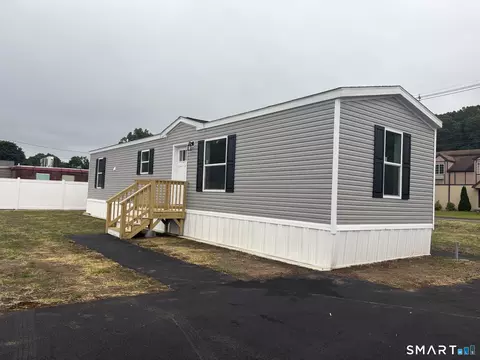 Exterior - 1251-15 Old Colony Rd, Wallingford, CT 06492 photo 4 of 5