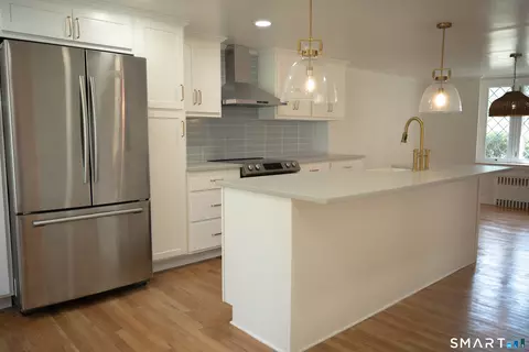 Kitchen - 249 Ridge Rd, Wethersfield, CT 06109 photo 3 of 3