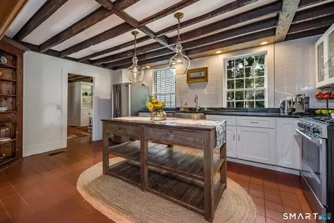Kitchen - 36 Waterside Ln, Clinton, CT 06413 photo 2 of 2