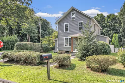 1 Maplewood Ave, Westport, CT 06880
