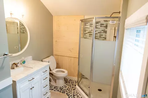 Bath - 35 Nehantic Dr, East Lyme, CT 06333 photo 1 of 1