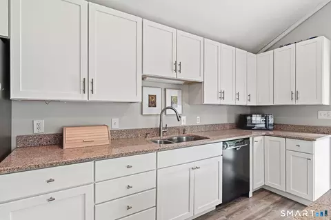 Kitchen - 60 Russell Ave, Suffield, CT 06078 photo 3 of 5