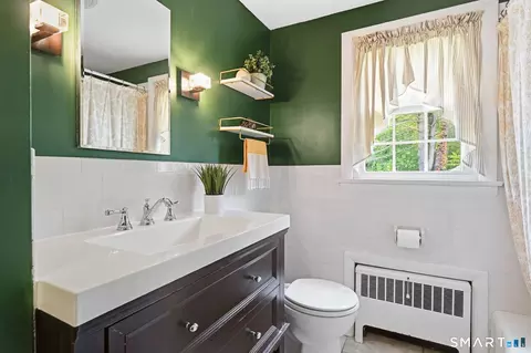 Bath - 60 Russell Ave, Suffield, CT 06078 photo 2 of 4
