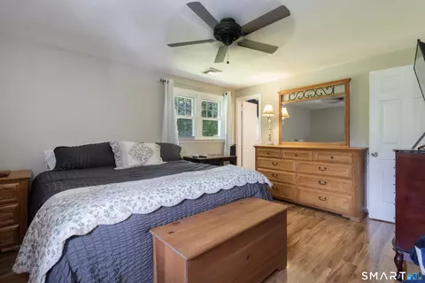 Bedroom - 51 Walnut Ave, East Hampton, CT 06424 photo 2 of 3