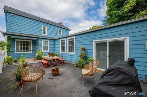 Exterior - 65 Main St S, Bethlehem, CT 06751 photo 2 of 6