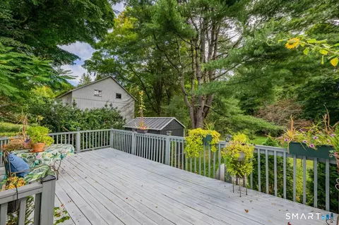 Exterior - 65 Main St S, Bethlehem, CT 06751 photo 3 of 6