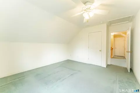 Bedroom - 4 Clarks Ln #4, Niantic, CT 06357 photo 5 of 5
