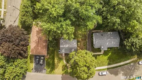 View/Area - 14 Ingleside Dr, Hamden, CT 06514 photo 2 of 4