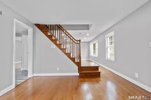 Entry Way - 14 Ingleside Dr, Hamden, CT 06514 photo 1 of 2