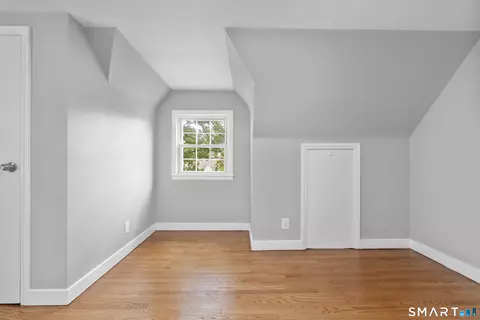 Bedroom - 14 Ingleside Dr, Hamden, CT 06514 photo 6 of 8