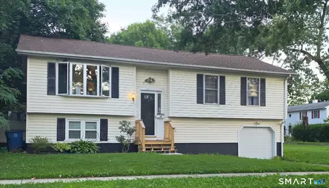 75 Ramsdell St, New Haven, CT 06515