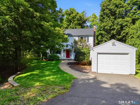160 Nod Rd, Simsbury, CT 06089