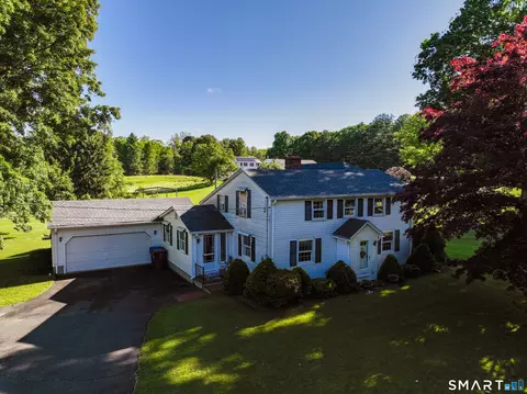 78 W District Rd, Unionville, CT 06085