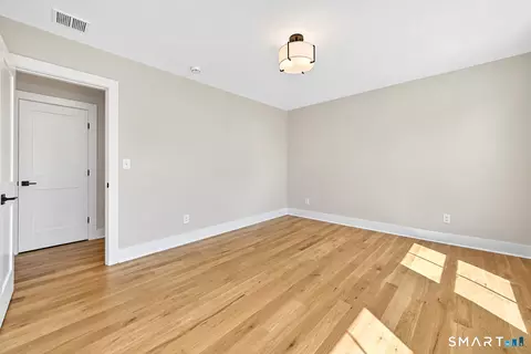 Bedroom - 24 Warde Ter, Fairfield, CT 06825 photo 4 of 5