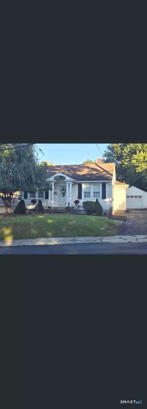 38 Lewis St, Naugatuck, CT 06770
