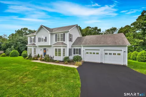 10 Two Mile Hill Rd, Waterford, CT 06385