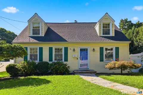 73 Tremont Ave, Stamford, CT 06906