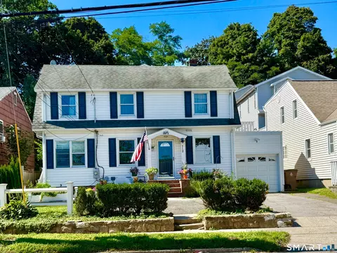 638 Hope St #4, Stamford, CT 06907