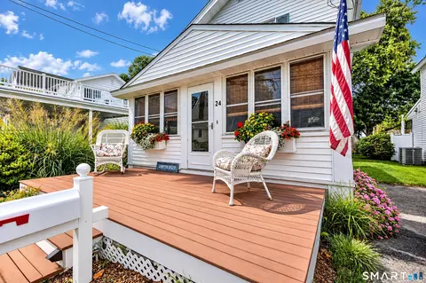 24 Milesfield Ave, Milford, CT 06460