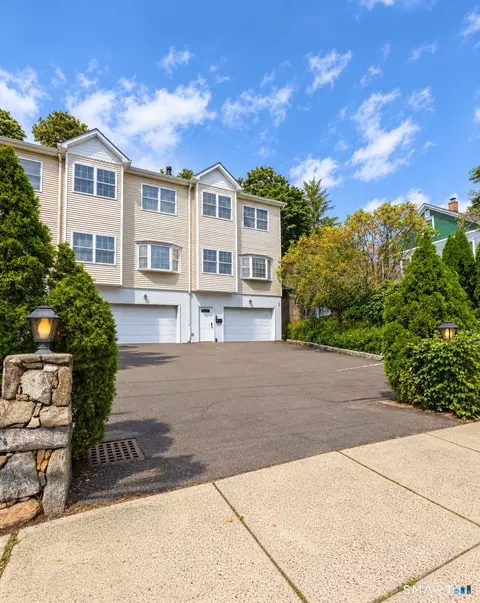 806 Hope St #1, Stamford, CT 06907