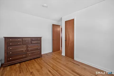 Bedroom - 147 Daniel Rd, Hamden, CT 06517 photo 5 of 5