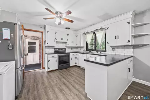 Kitchen - 155 Frederick St, Torrington, CT 06790 photo 3 of 6