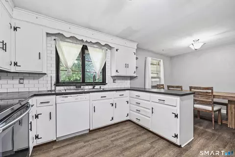 Kitchen - 155 Frederick St, Torrington, CT 06790 photo 5 of 6