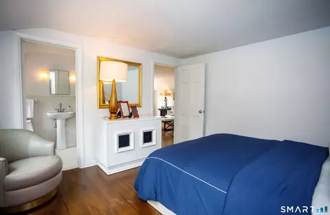 Bedroom - 12 Gulliver Cir, Norwich, CT 06360 photo 5 of 5