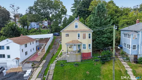 206 Clark St, New Britain, CT 06051