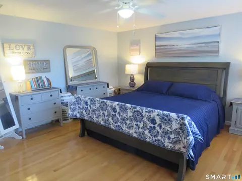 Bedroom - 32 Pickering Ln #32, Wethersfield, CT 06109 photo 2 of 4