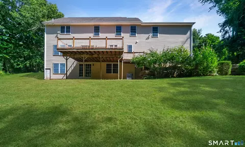 Exterior - 77 Falls Landing Rd, Deep River, CT 06417 photo 3 of 6
