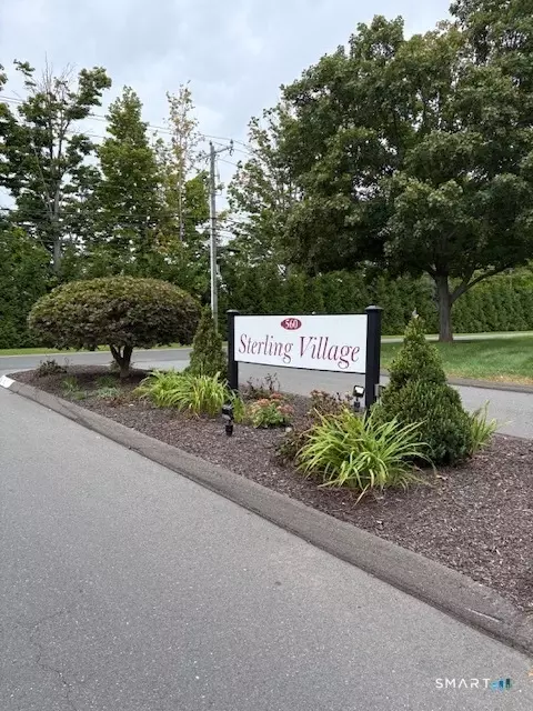 33 Essex Ct #33, Meriden, CT 06450
