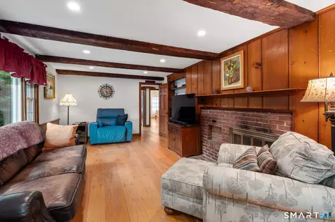 Living - 281 Rye St, Broad Brook, CT 06016 photo 4 of 7