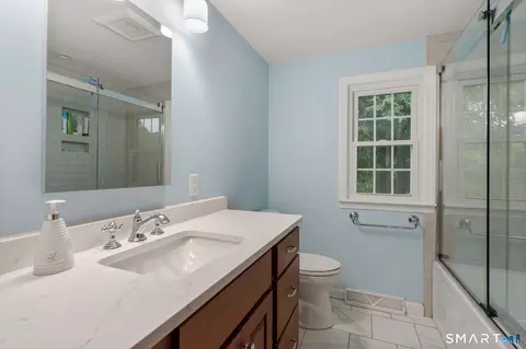 Bath - 281 Rye St, Broad Brook, CT 06016 photo 1 of 2