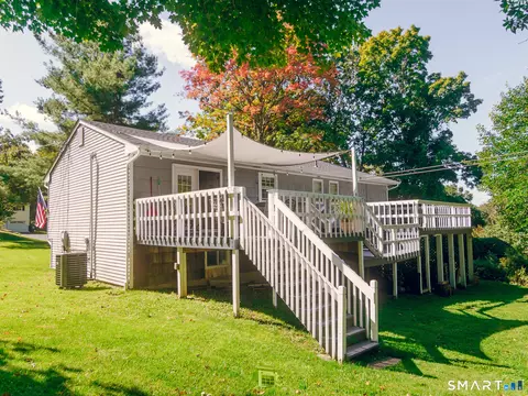 Exterior - 7 Rodline Rd, Danbury, CT 06811 photo 5 of 10