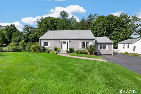 25 Windmill Hill Rd, Branford, CT 06405
