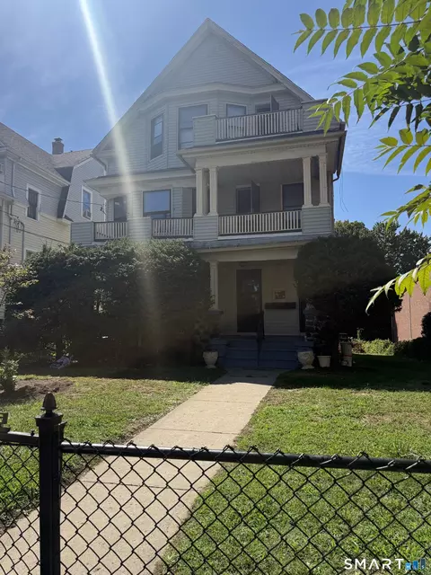 1764 E Main St, Waterbury, CT 06705