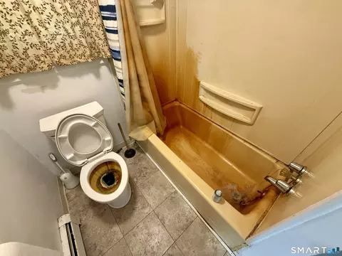Bath - 28 Lovers Ln, Windham, CT 06280 photo 2 of 2