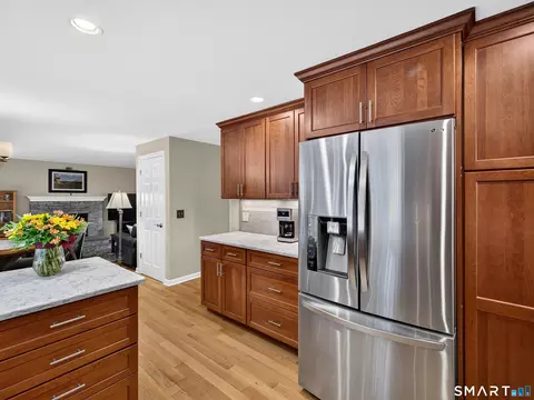 Kitchen - 3 Marian Ln, Clinton, CT 06413 photo 3 of 4