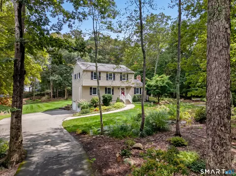Exterior - 3 Marian Ln, Clinton, CT 06413 photo 2 of 11