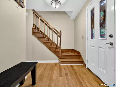 Entry Way - 3 Marian Ln, Clinton, CT 06413 photo 3 of 3