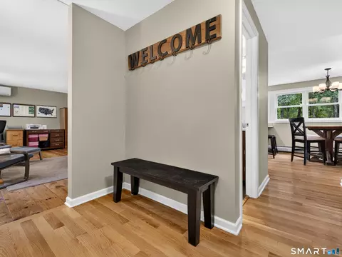 Entry Way - 3 Marian Ln, Clinton, CT 06413 photo 2 of 3