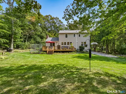 Exterior - 3 Marian Ln, Clinton, CT 06413 photo 9 of 11