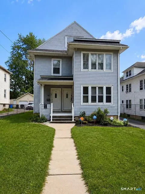 69-71 Sharon St, Hartford, CT 06112