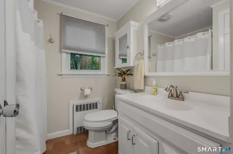 Bath - 24 Long Hill Rd, Deep River, CT 06417 photo 1 of 2