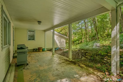 Exterior - 24 Long Hill Rd, Deep River, CT 06417 photo 4 of 9