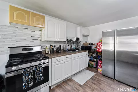 Kitchen - 235 Ballouville Rd, Killingly, CT 06233 photo 1 of 2