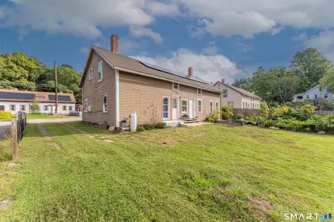 Exterior - 235 Ballouville Rd, Killingly, CT 06233 photo 8 of 8