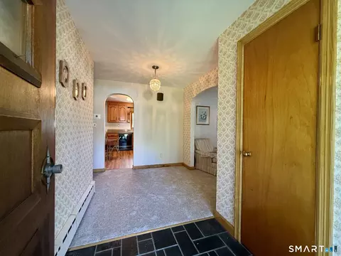 Entry Way - 347 Fairlea Rd, Orange, CT 06477 photo 1 of 4